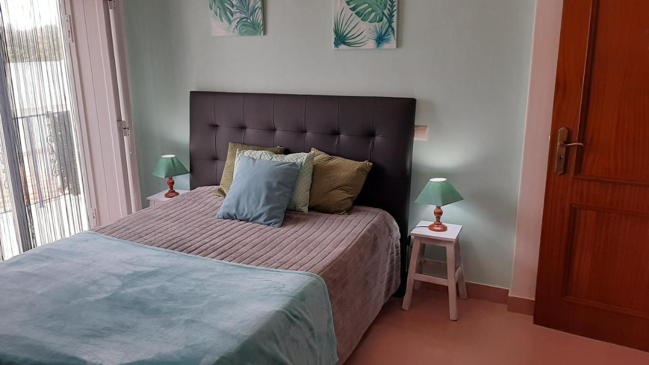 Oceanus Room With Private Kitchen, Bathroom And Terrace 300M From The Beach Сагрес Екстериор снимка