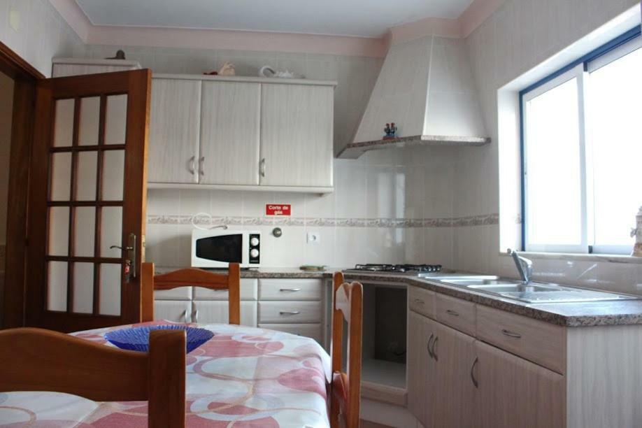 Oceanus Room With Private Kitchen, Bathroom And Terrace 300M From The Beach Сагрес Екстериор снимка